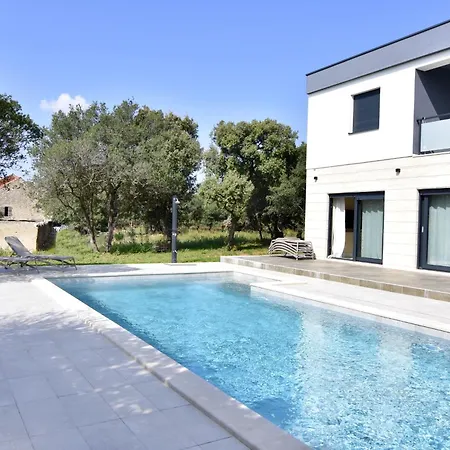 Family Friendly House With A Swimming Pool Vrana, Biograd - 22804 Vikendica Biograd Na Moru