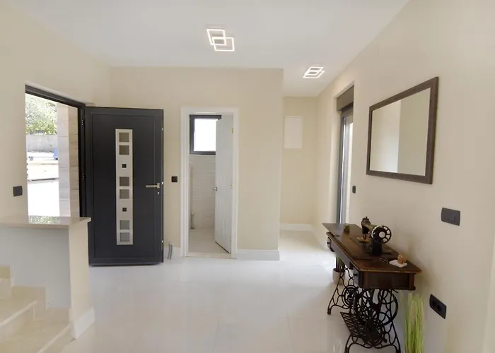 Family Friendly House With A Swimming Pool Vrana, Biograd - 22804 * Биоград-на-Мору