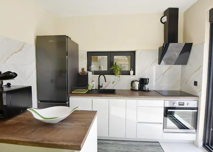 Family Friendly House With A Swimming Pool Vrana, Biograd - 22804 Дом отдыха Биоград-на-Мору