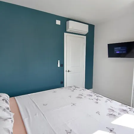 Family Friendly House With A Swimming Pool Vrana, Biograd - 22804 Дом отдыха