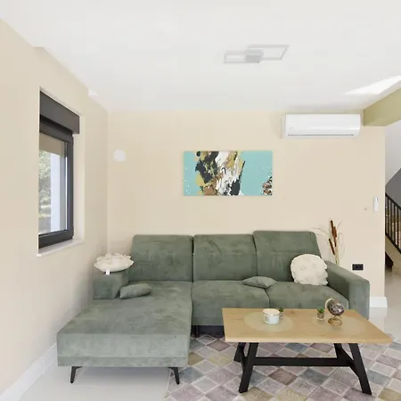 Family Friendly House With A Swimming Pool Vrana, Biograd - 22804 Feriehus Biograd Na Moru